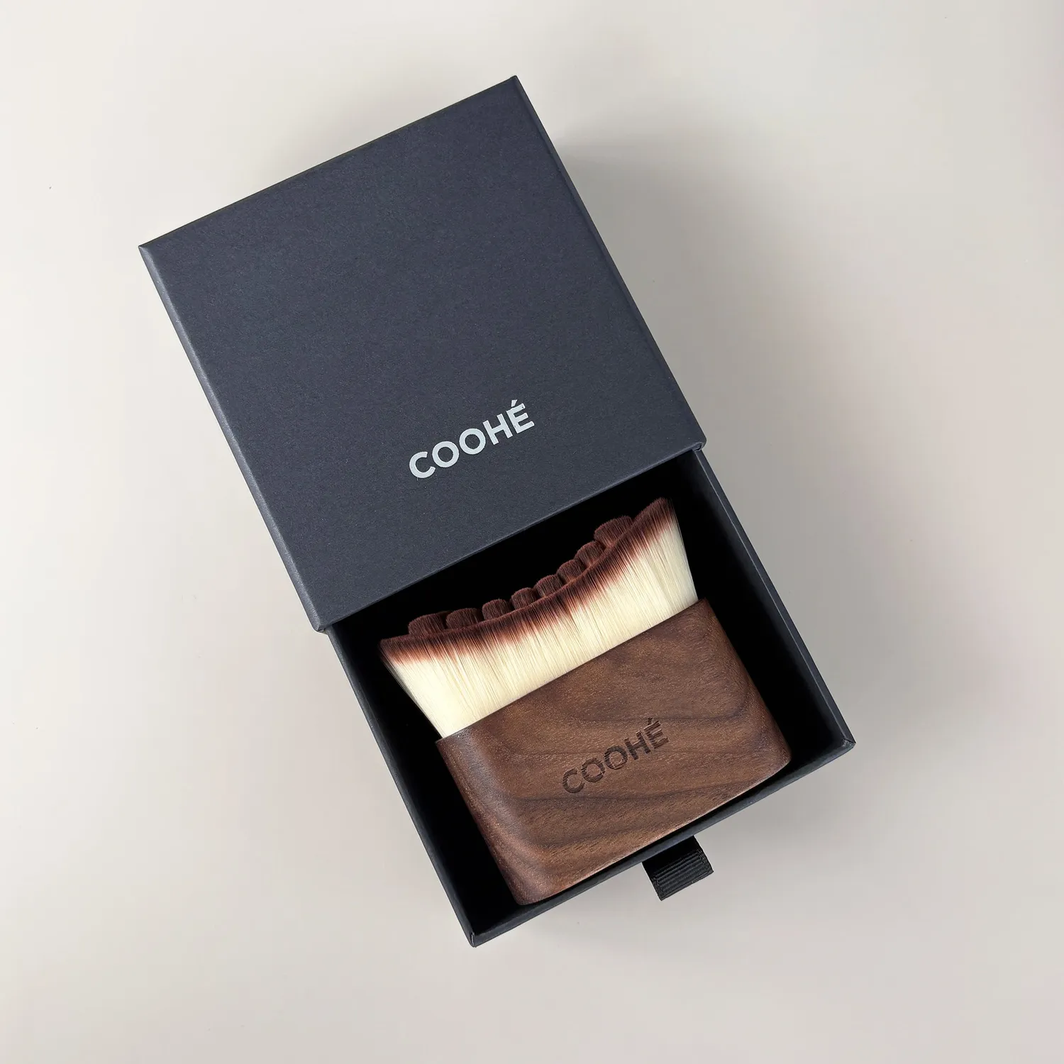 COOHÉ Face Dry Brush ansiktsborste valnöt