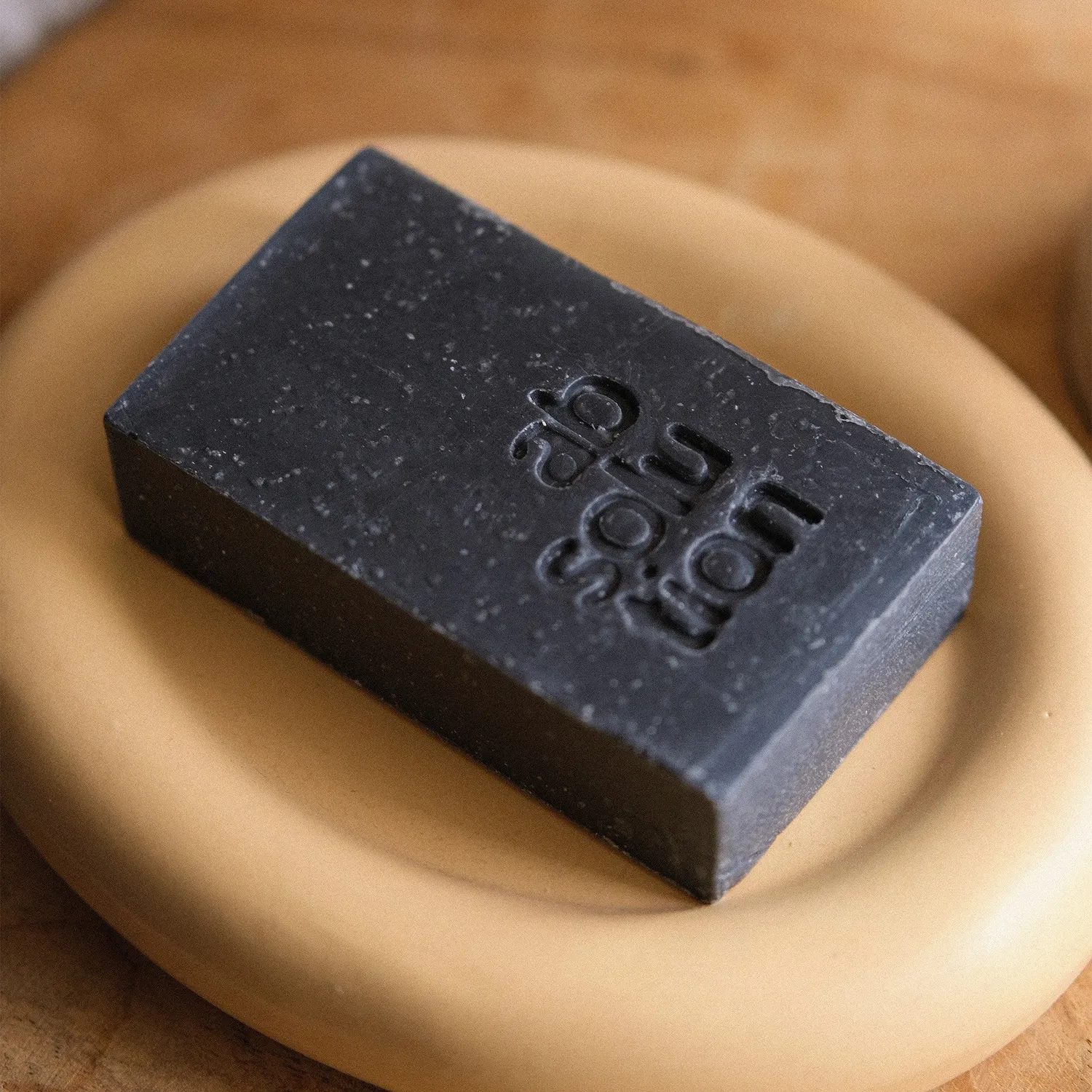 Absolution Le Savon Noir fast tvål kol